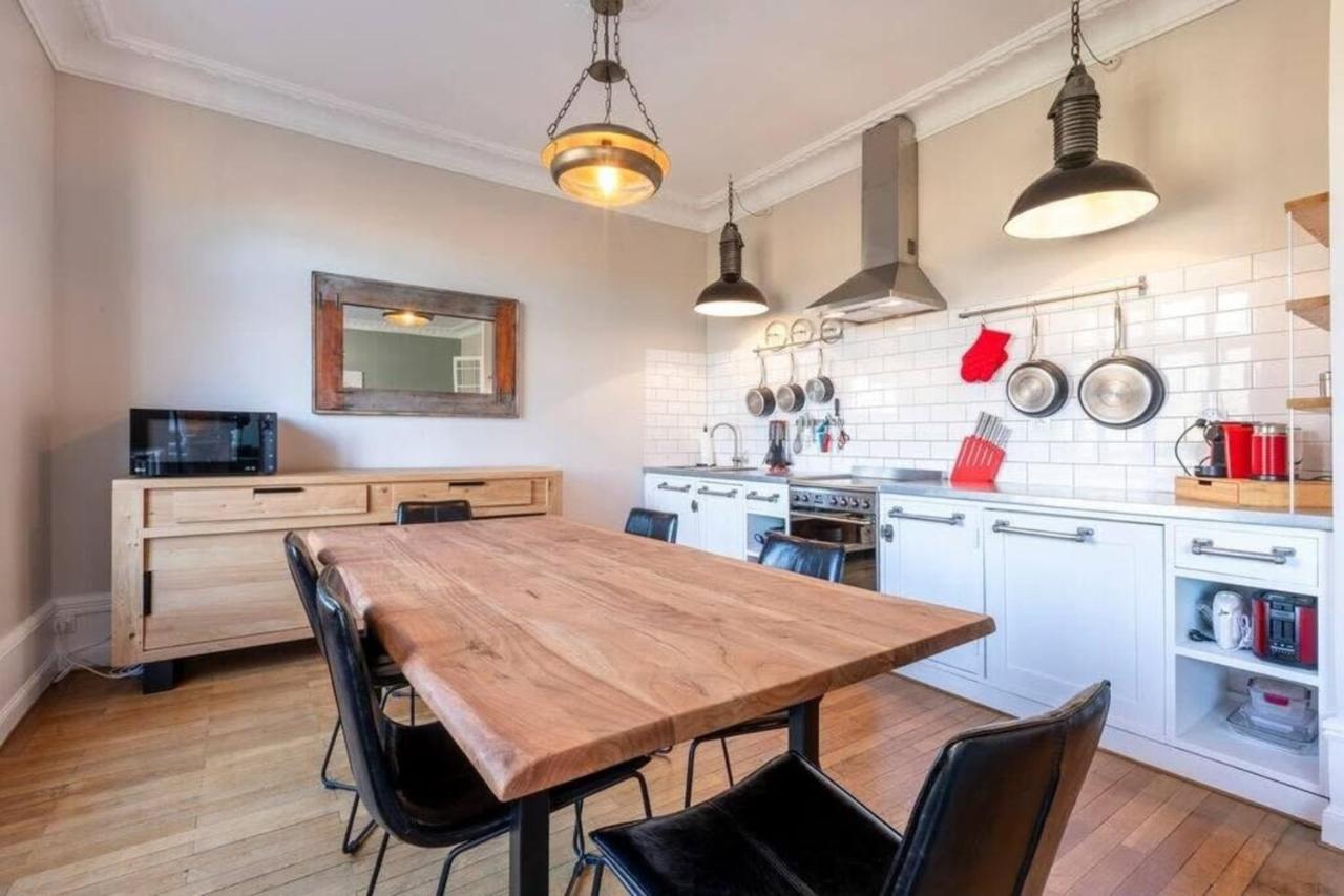 The Red Heart Of Annecy - Beautiful Apartment For 4 People Exteriör bild
