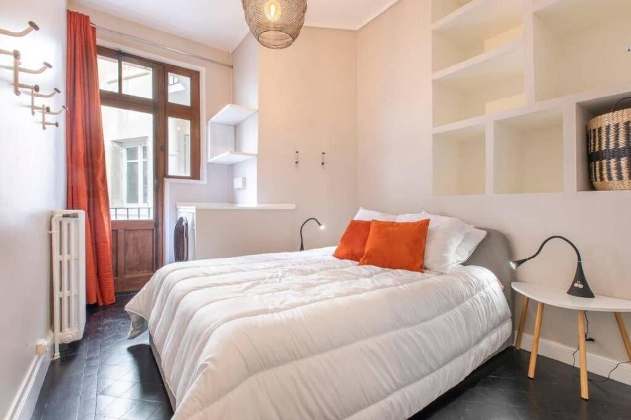The Red Heart Of Annecy - Beautiful Apartment For 4 People Exteriör bild
