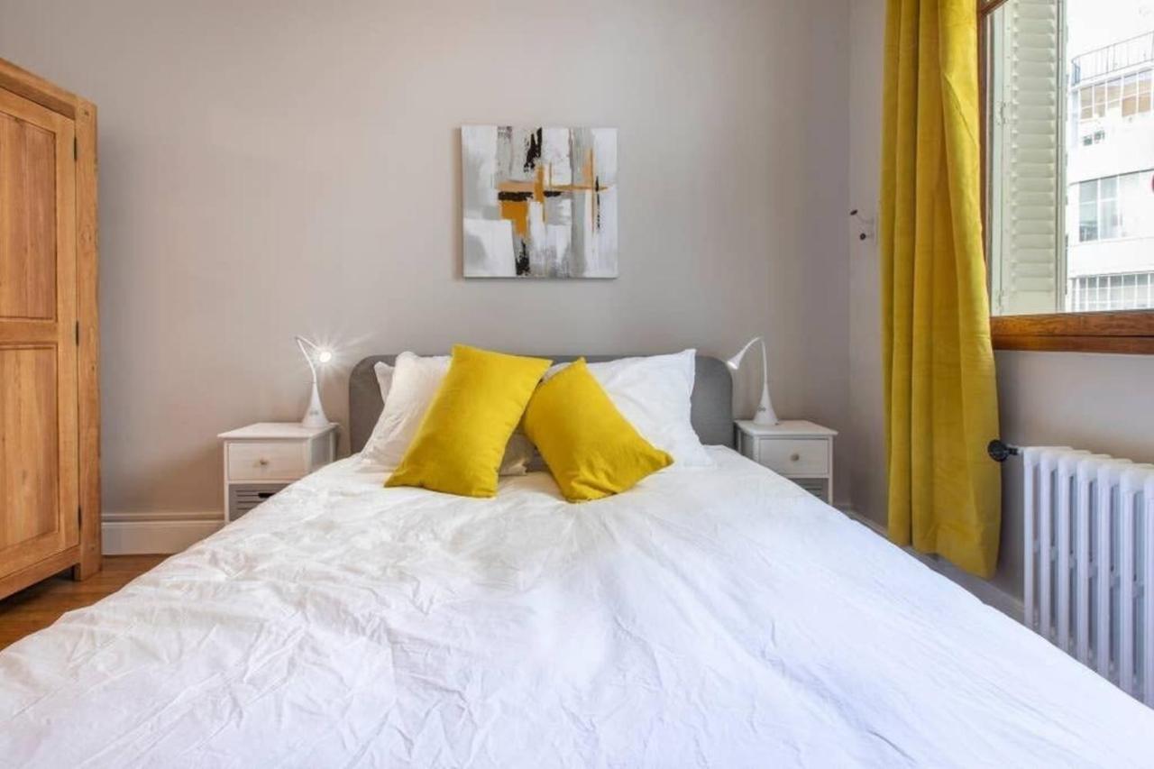 The Red Heart Of Annecy - Beautiful Apartment For 4 People Exteriör bild