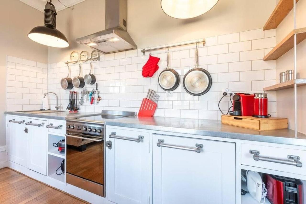 The Red Heart Of Annecy - Beautiful Apartment For 4 People Exteriör bild