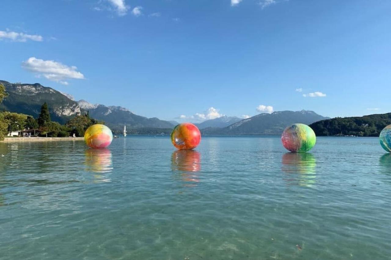 The Red Heart Of Annecy - Beautiful Apartment For 4 People Exteriör bild